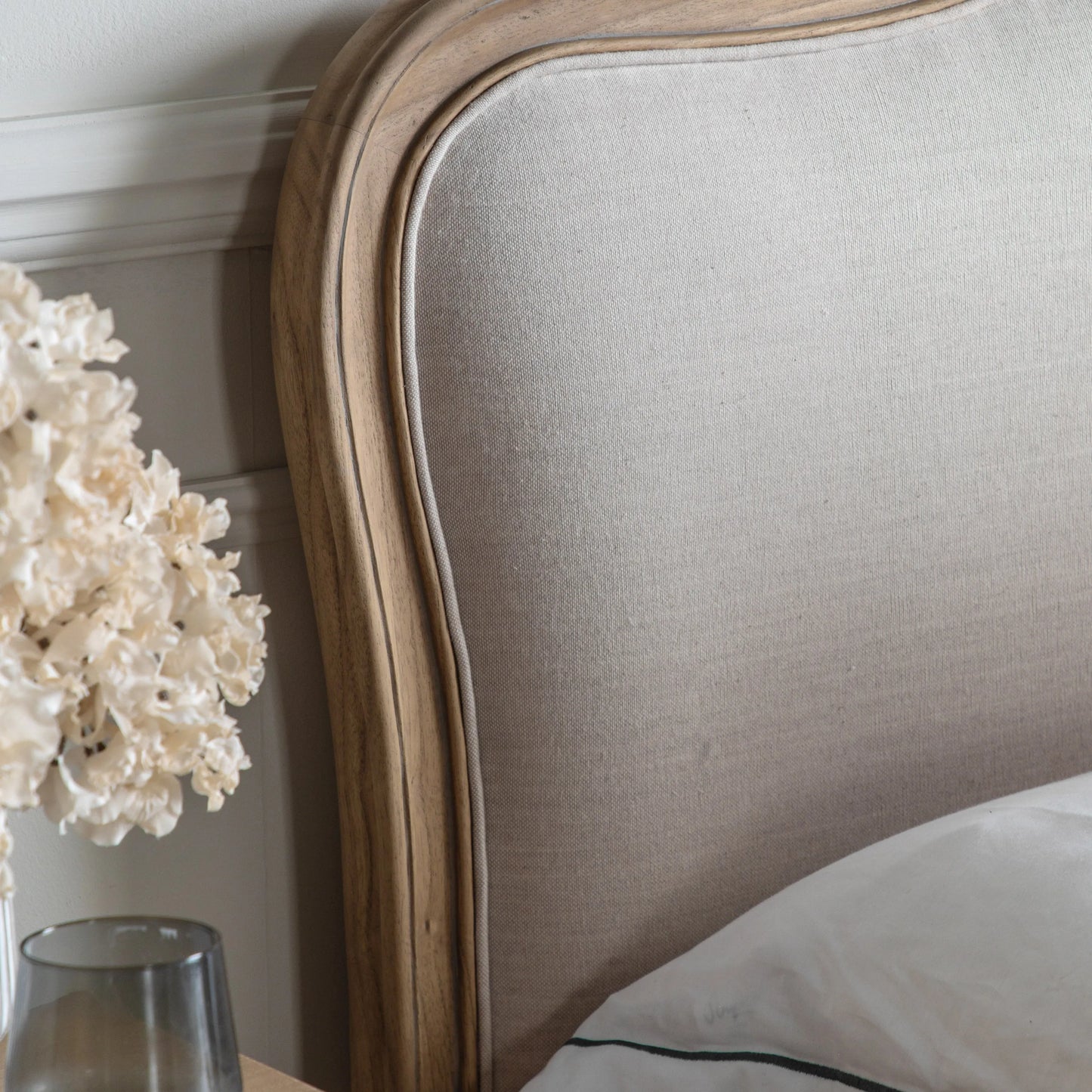 Gallery Direct Chic Weathered Super King Linen Upholstered Bed