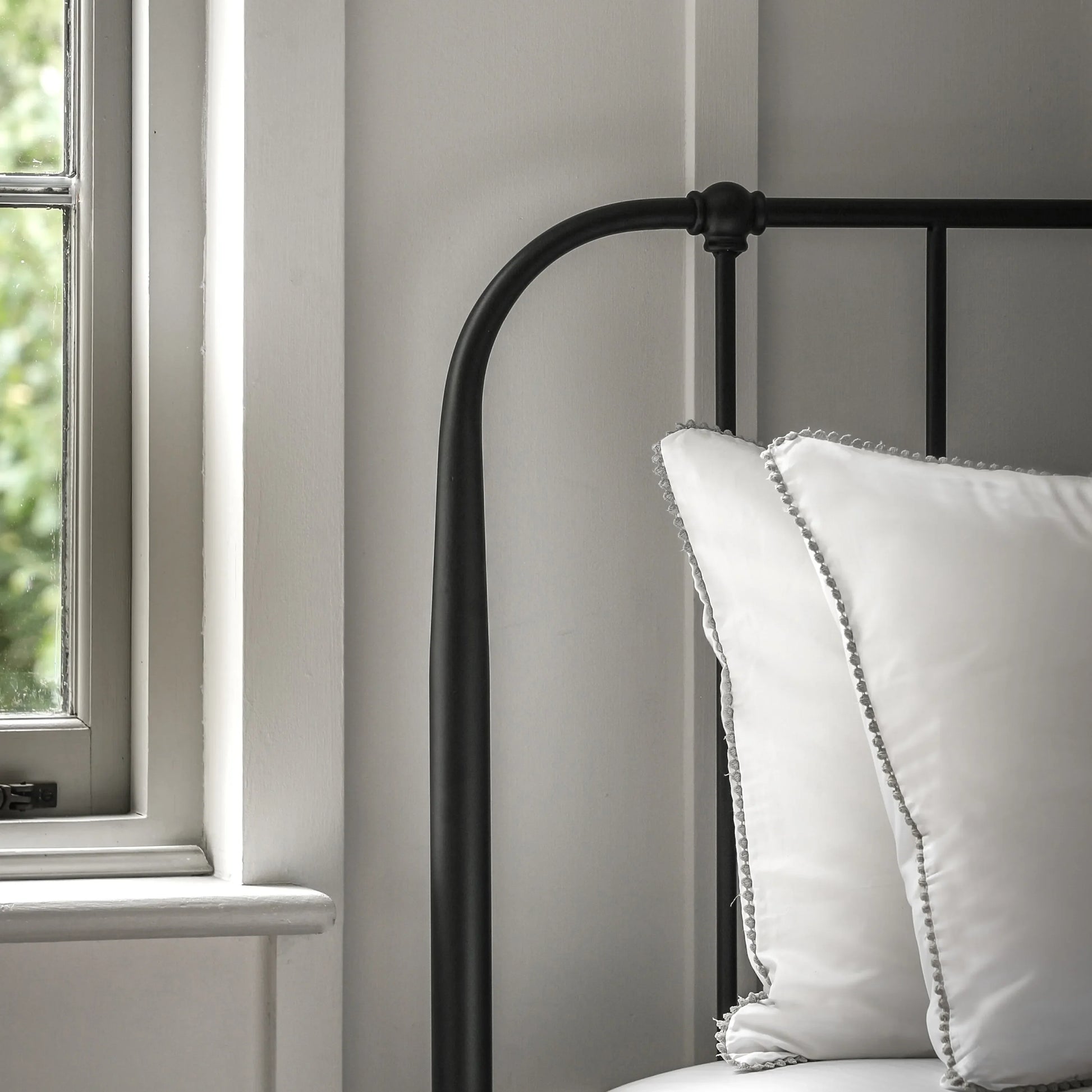 Gallery Direct Loughton Single Bedstead in Black
