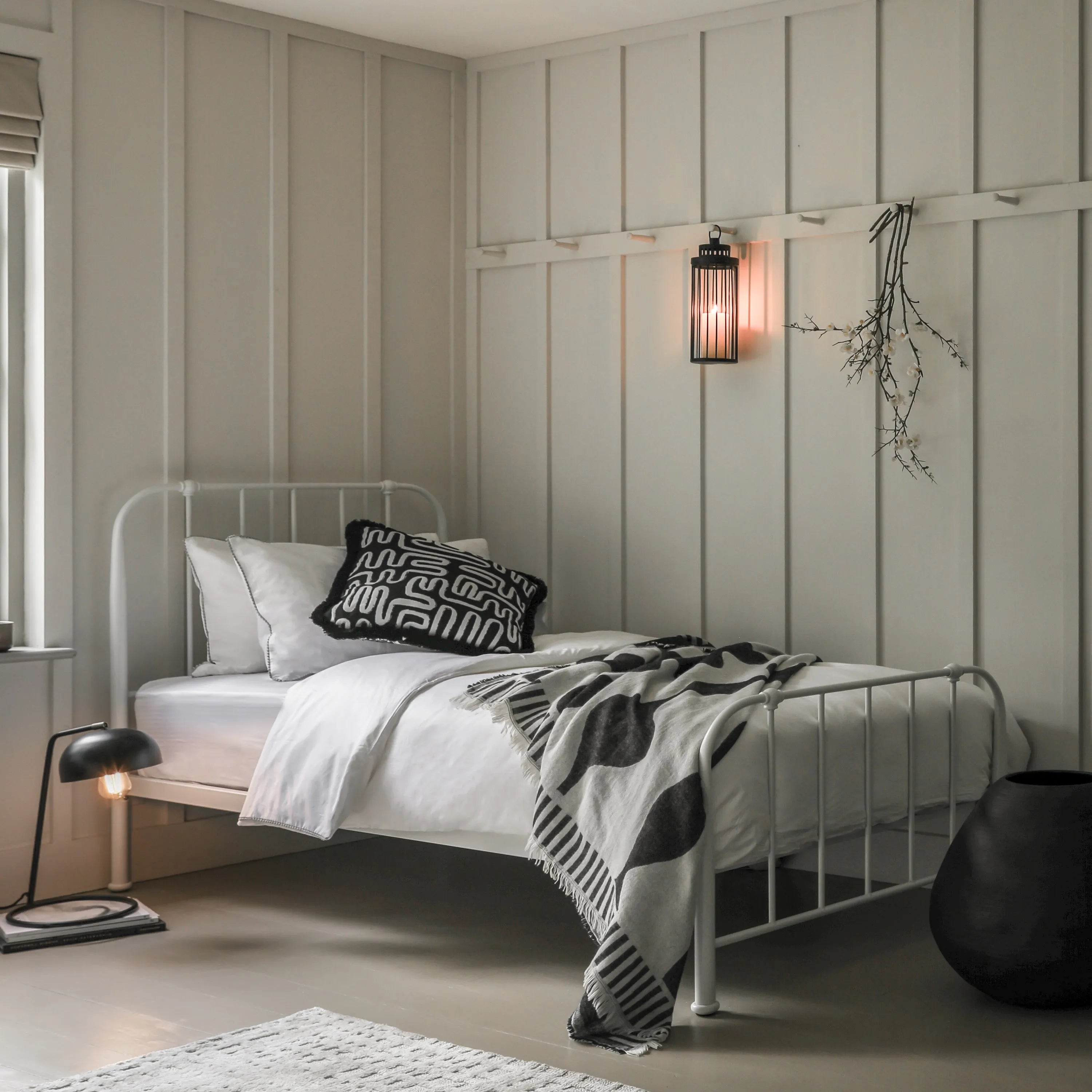 Gallery Direct Loughton Single Bedstead in Ivory