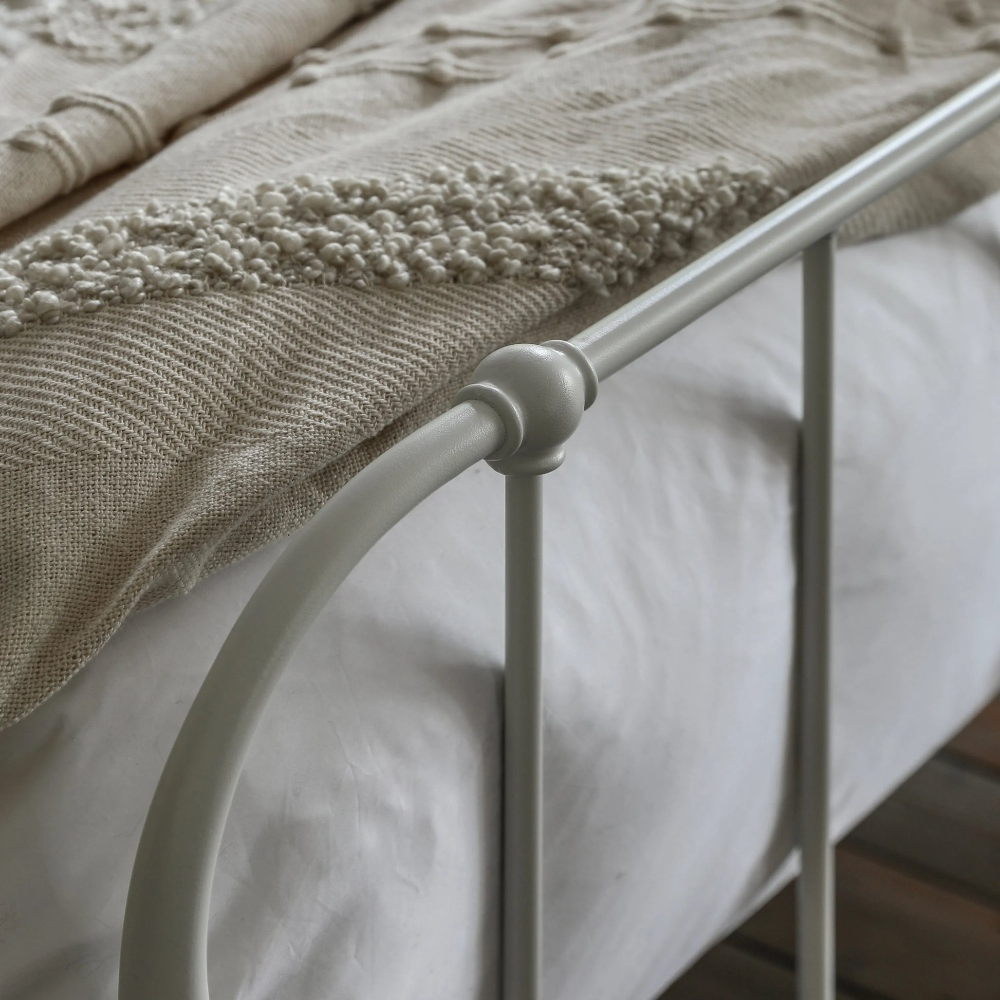 Gallery Direct Loughton Kingsize Bedstead in Ivory
