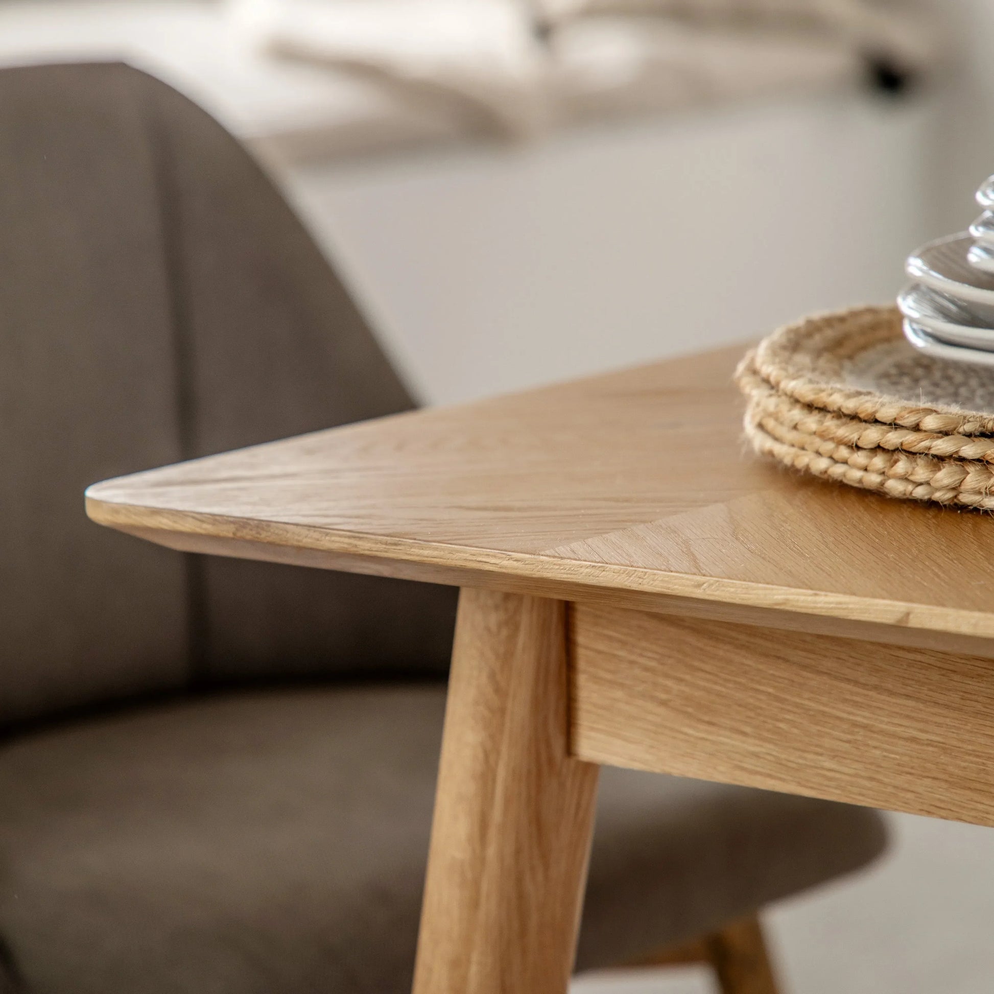 Gallery Direct Milano Extending Dining Table